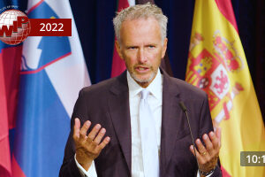 Two Year Outcomes of an SCS System